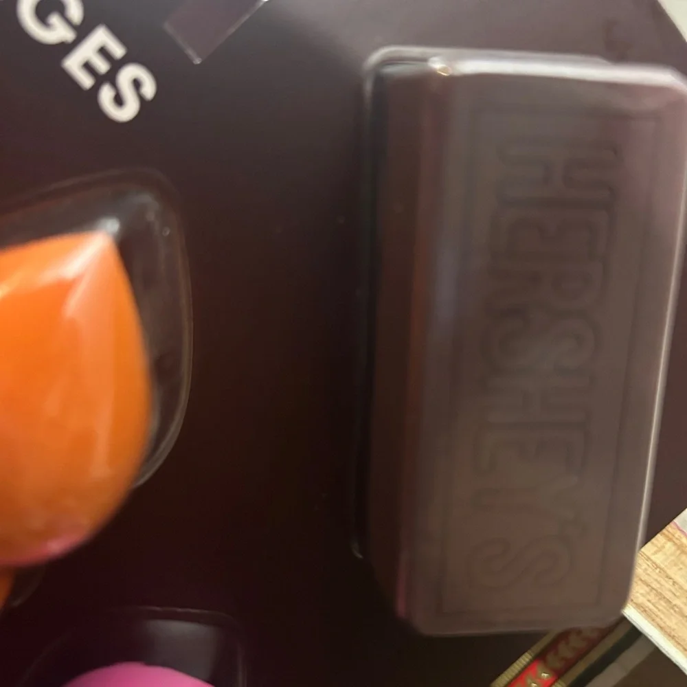 Hersheys 12 Piece Beauty Sponges SO CUTE New